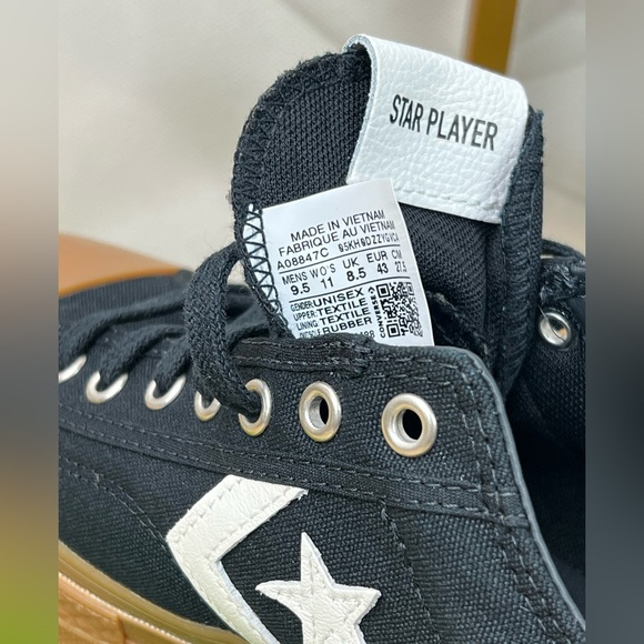 Converse Star Player 76 NEW Low Top Black Canvas Gum Sole Unisex 9.5M/11W - Picture 12 of 12